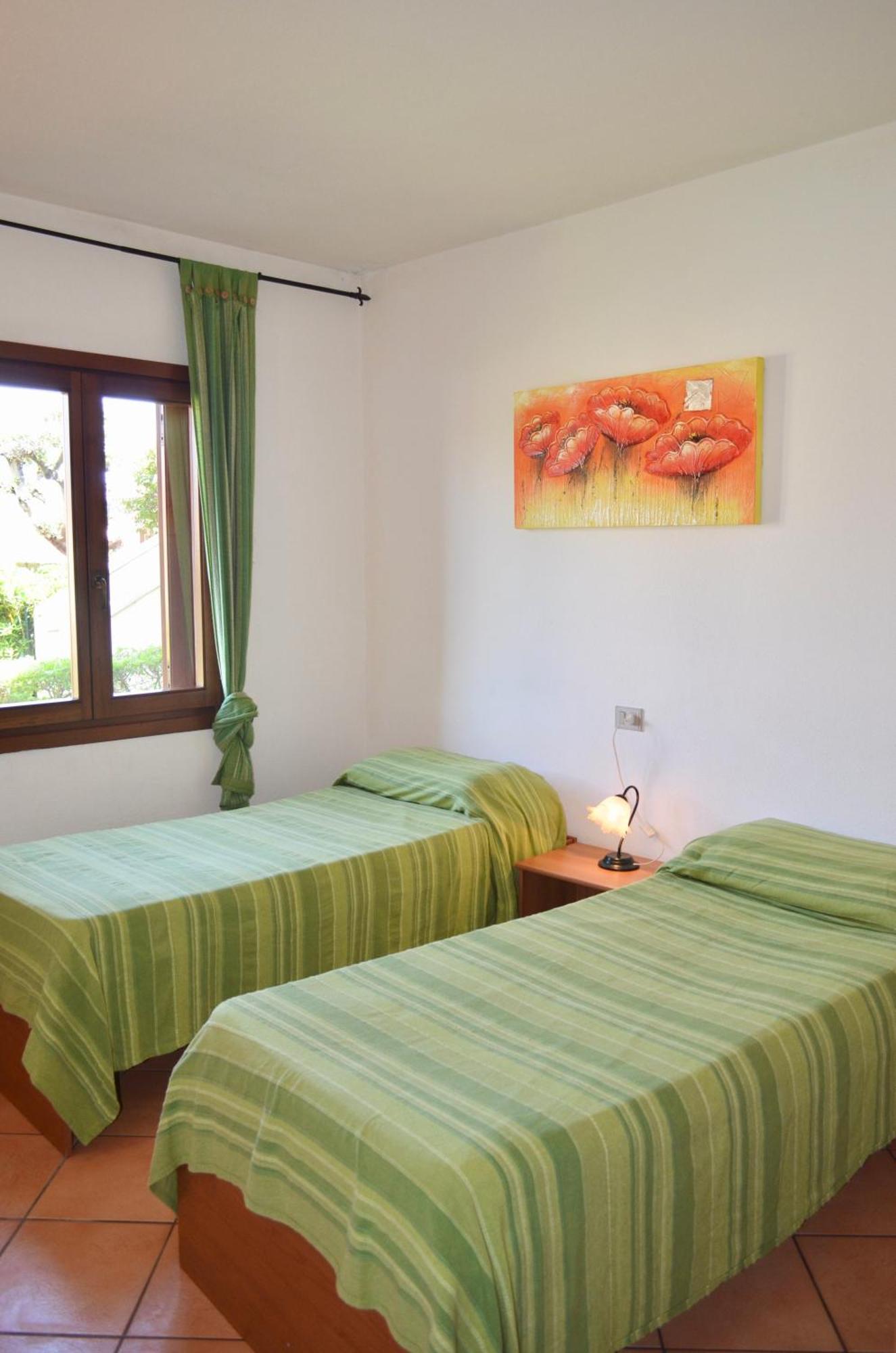 Iss Travel, Ambra Apartments - 800 M From La Cinta Beach ซาน เตโอโดโร ภายนอก รูปภาพ